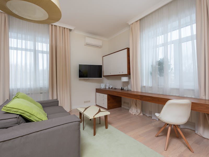 **Naslov optimizovan za SEO i Adsense:  8 Praktičnih Savjeta i Inspirativnih Ideja za Stvaranje Udobnog Prostor** - Third Image